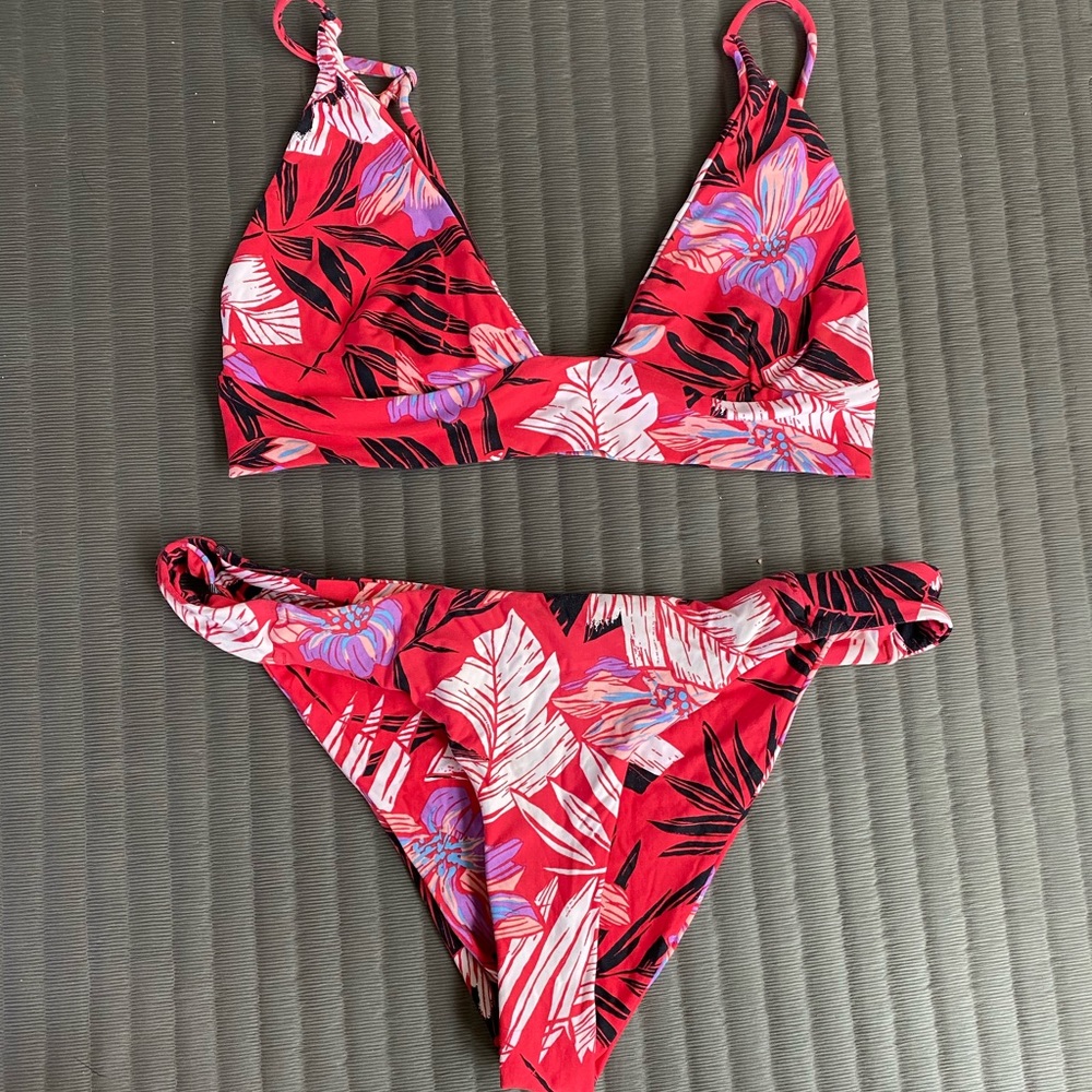 Volcom bikini